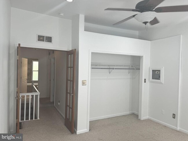 Building Photo - 3903 Manor St
