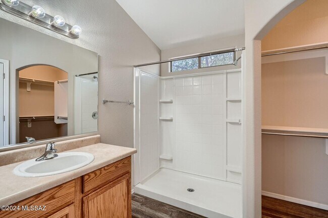 Building Photo - 13194 E Mineta Ridge Dr