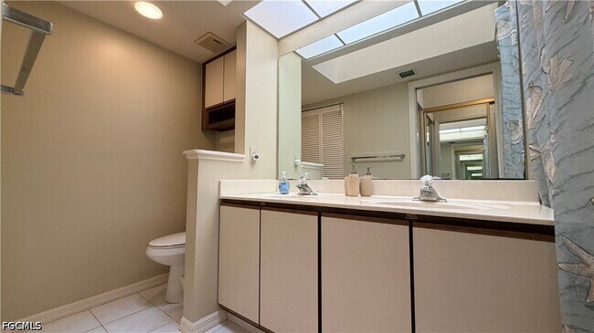 Building Photo - 14977 Rivers Edge Ct