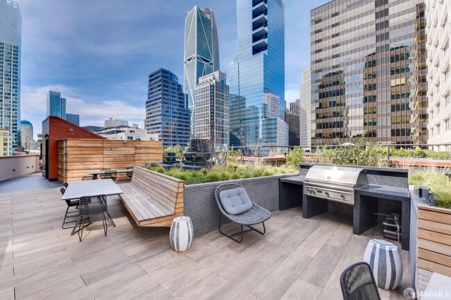 Building Photo - 280 Spear St