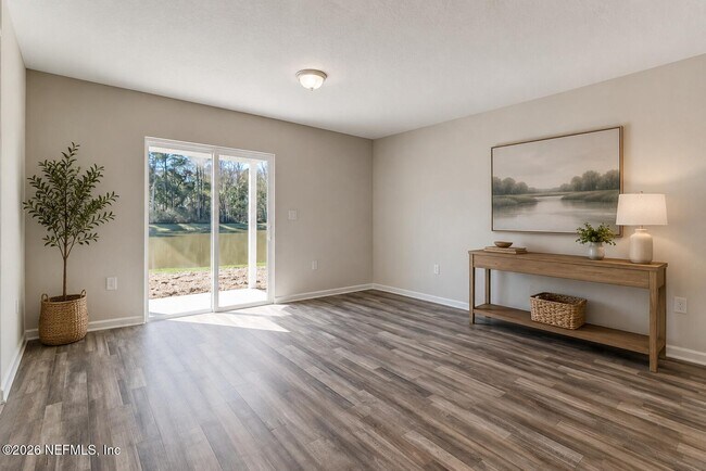 Building Photo - 45303 Red Brick Dr