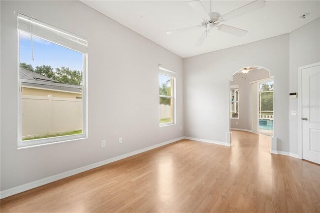Building Photo - 3803 Grand Forks Dr