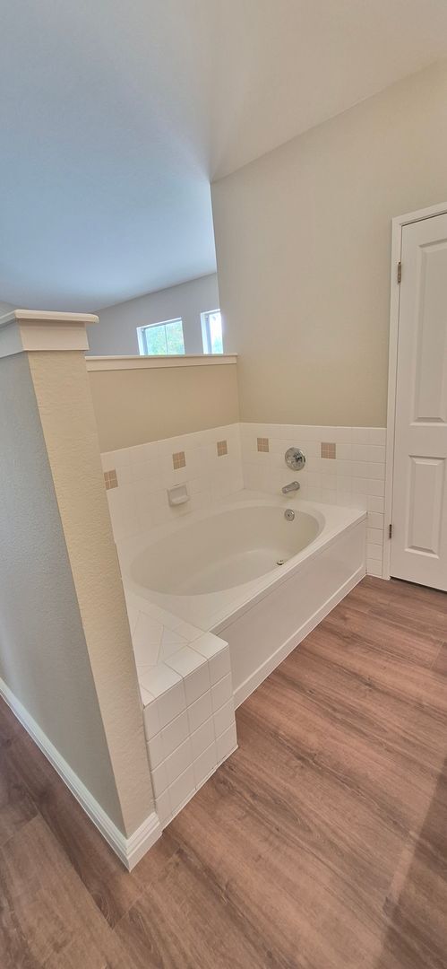 Building Photo - 784 Arabian Cir