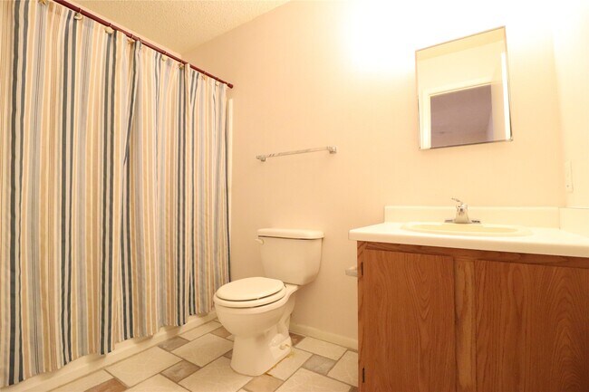 Building Photo - 13026 Cavern Park Dr