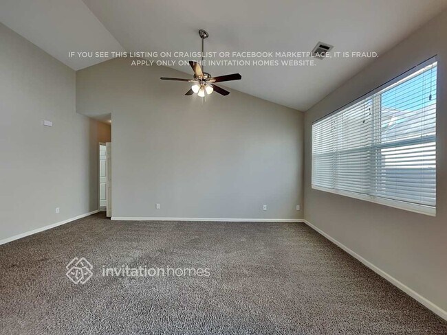 Building Photo - 3917 Cutler Donahoe Way