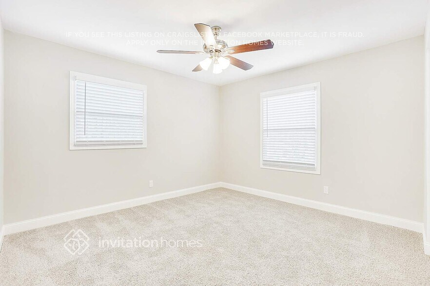 Building Photo - 3815 Clovis Ct NW