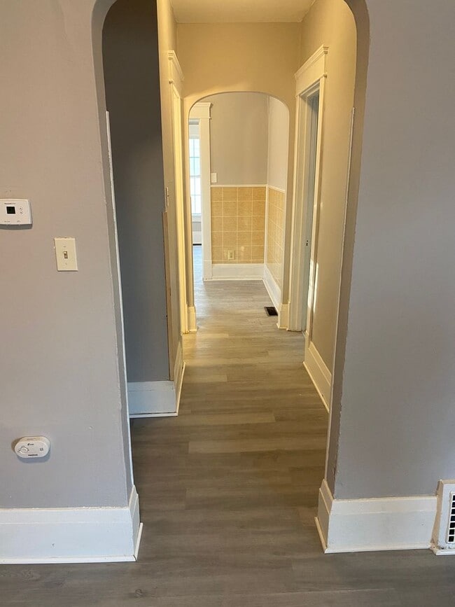 Building Photo - 176 7th St NW