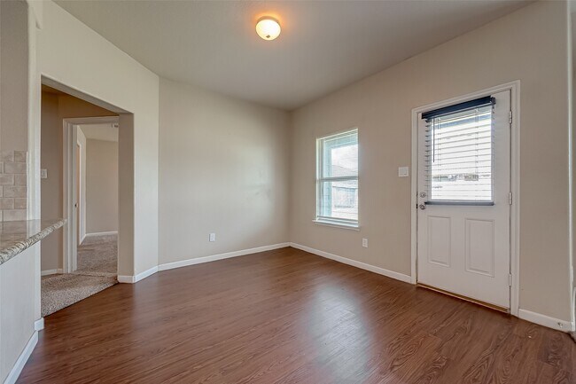 Building Photo - 12 Santa Clara Dr