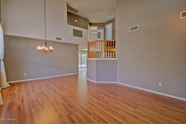 Building Photo - 9649 E Friess Dr