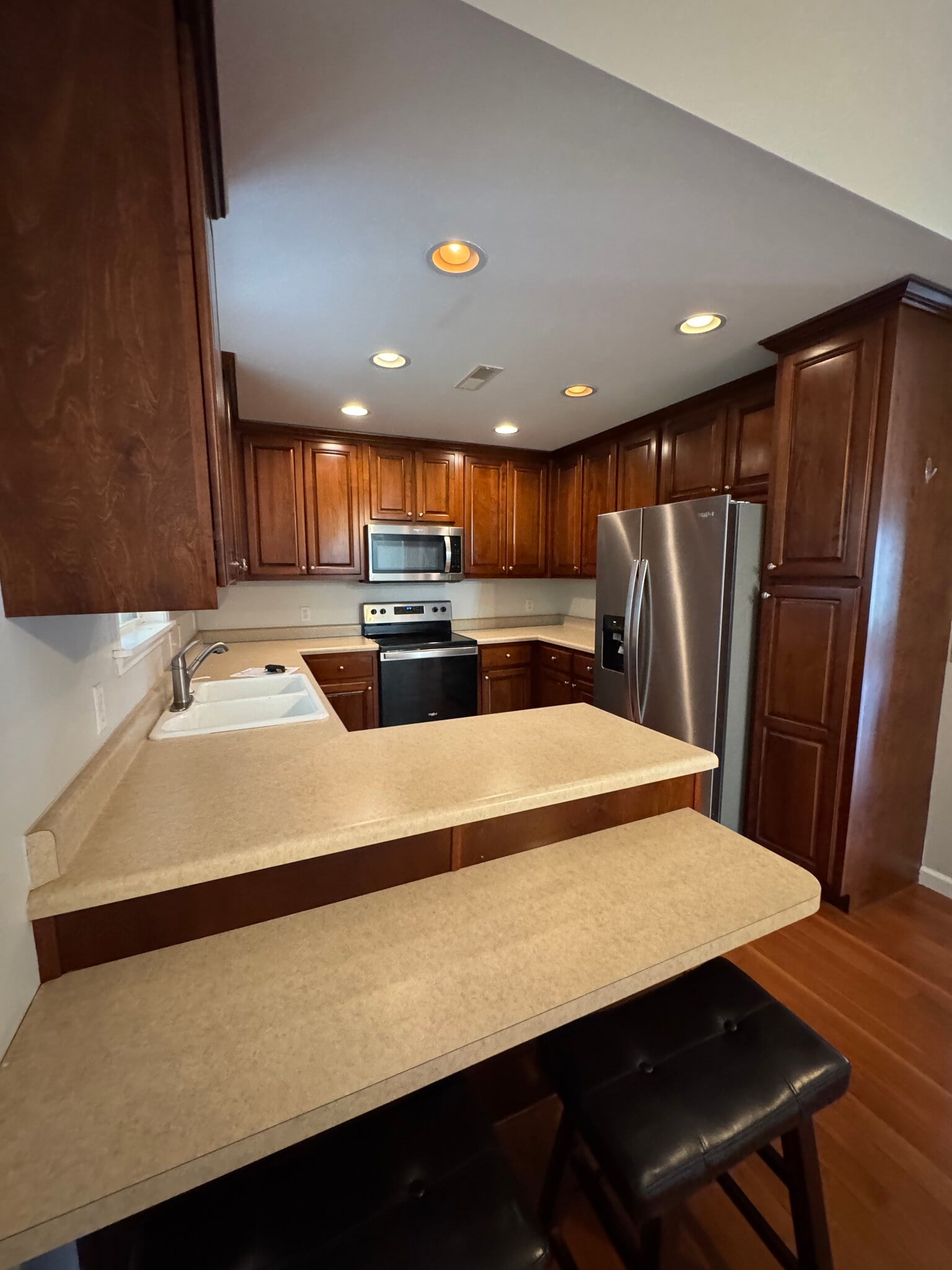 Building Photo - 224 Brookside Dr