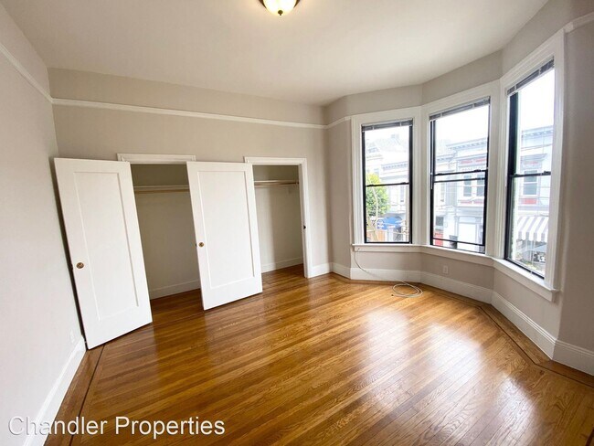 Building Photo - 2957-2959 Fillmore St