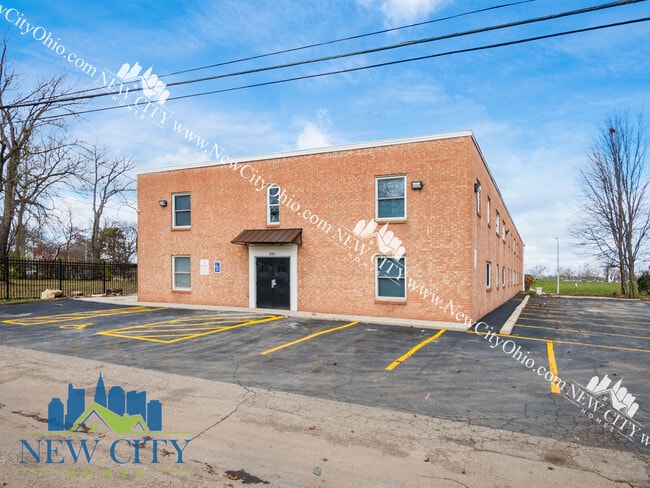 Building Photo - Columbus Apartments