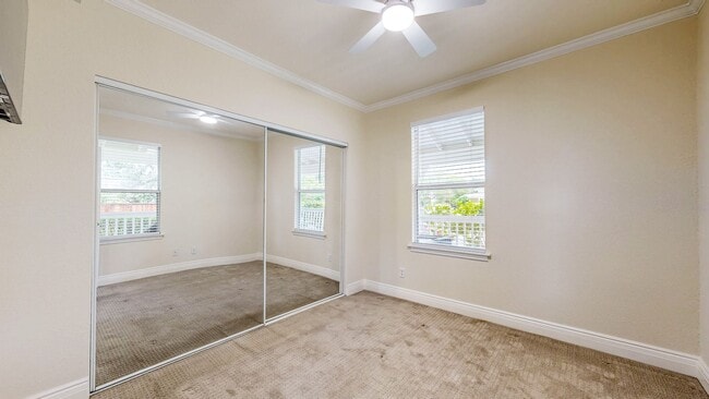 Building Photo - 1133 Edwards St