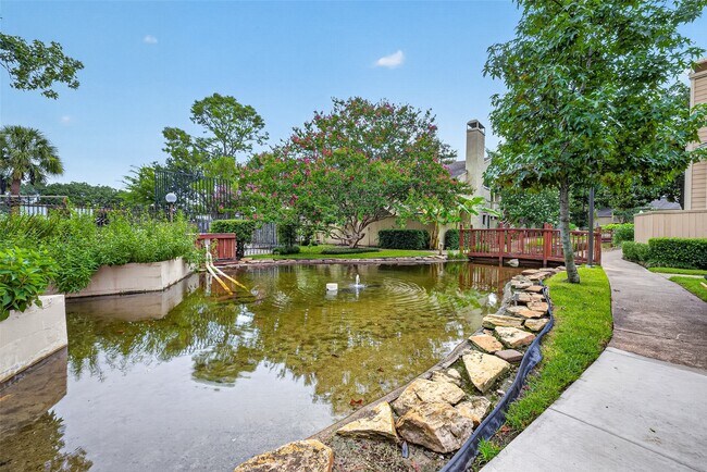 Building Photo - 9435 Pagewood Ln