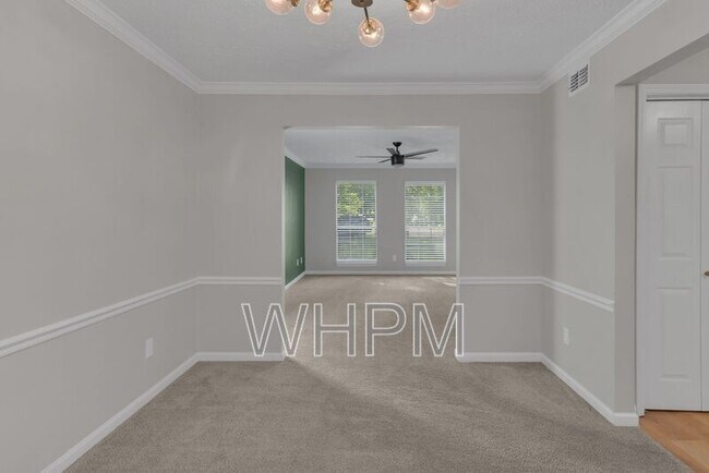 Building Photo - 1152 White Mountain Ln