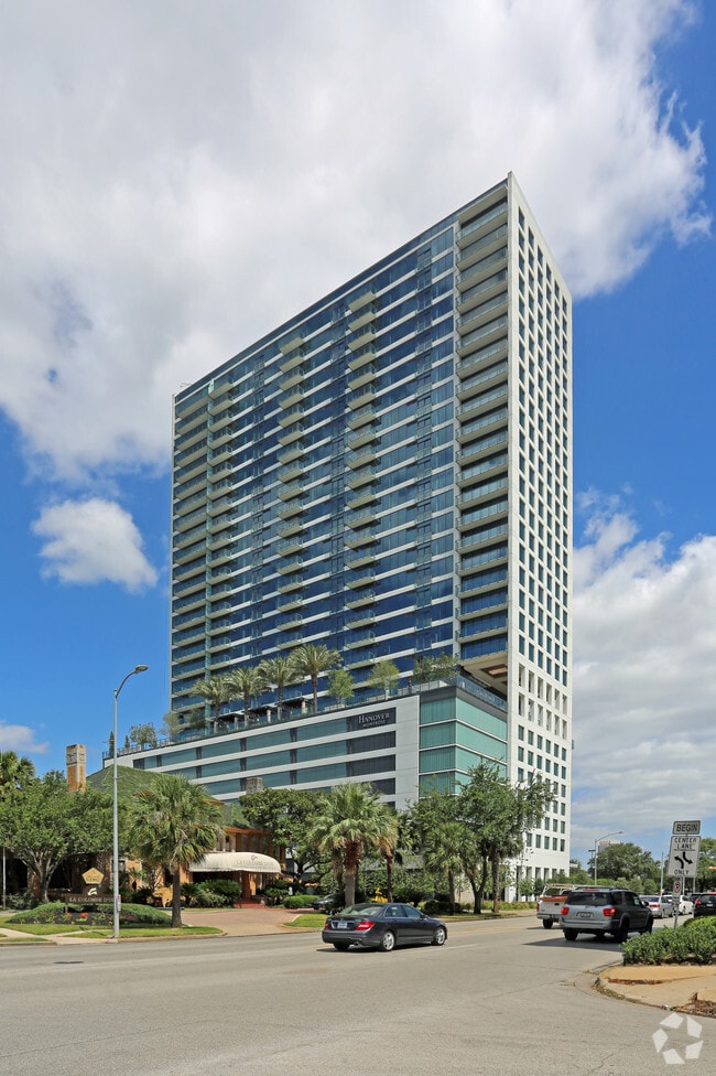 Hanover Montrose Houston, TX Apartment Finder