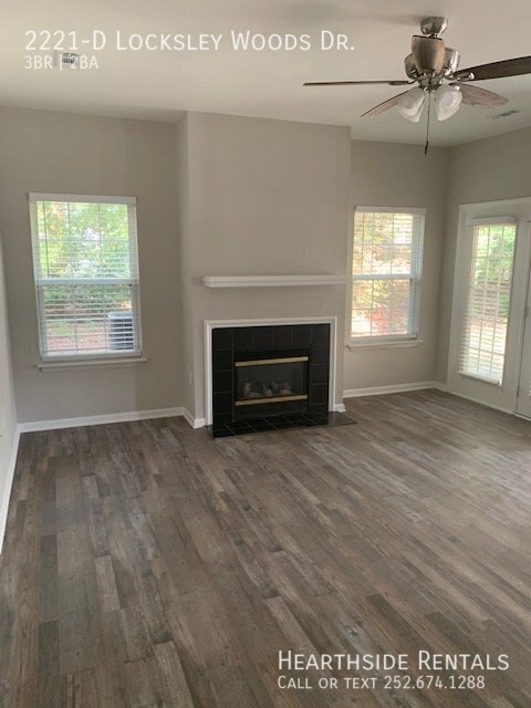 Building Photo - 2221 Locksley Woods Dr