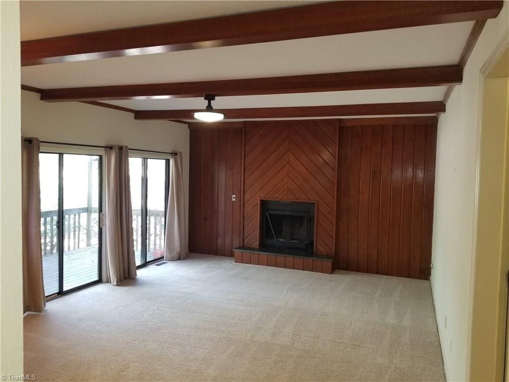 Building Photo - 601 Aspen Place