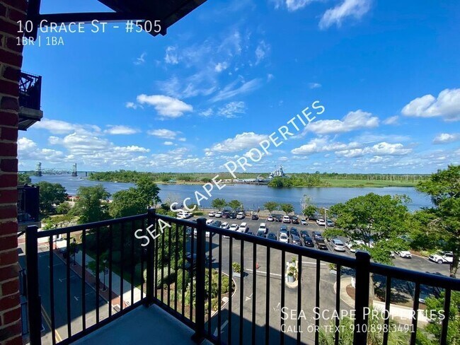 Building Photo - Apartment with Waterview in Downtown Wilmi...