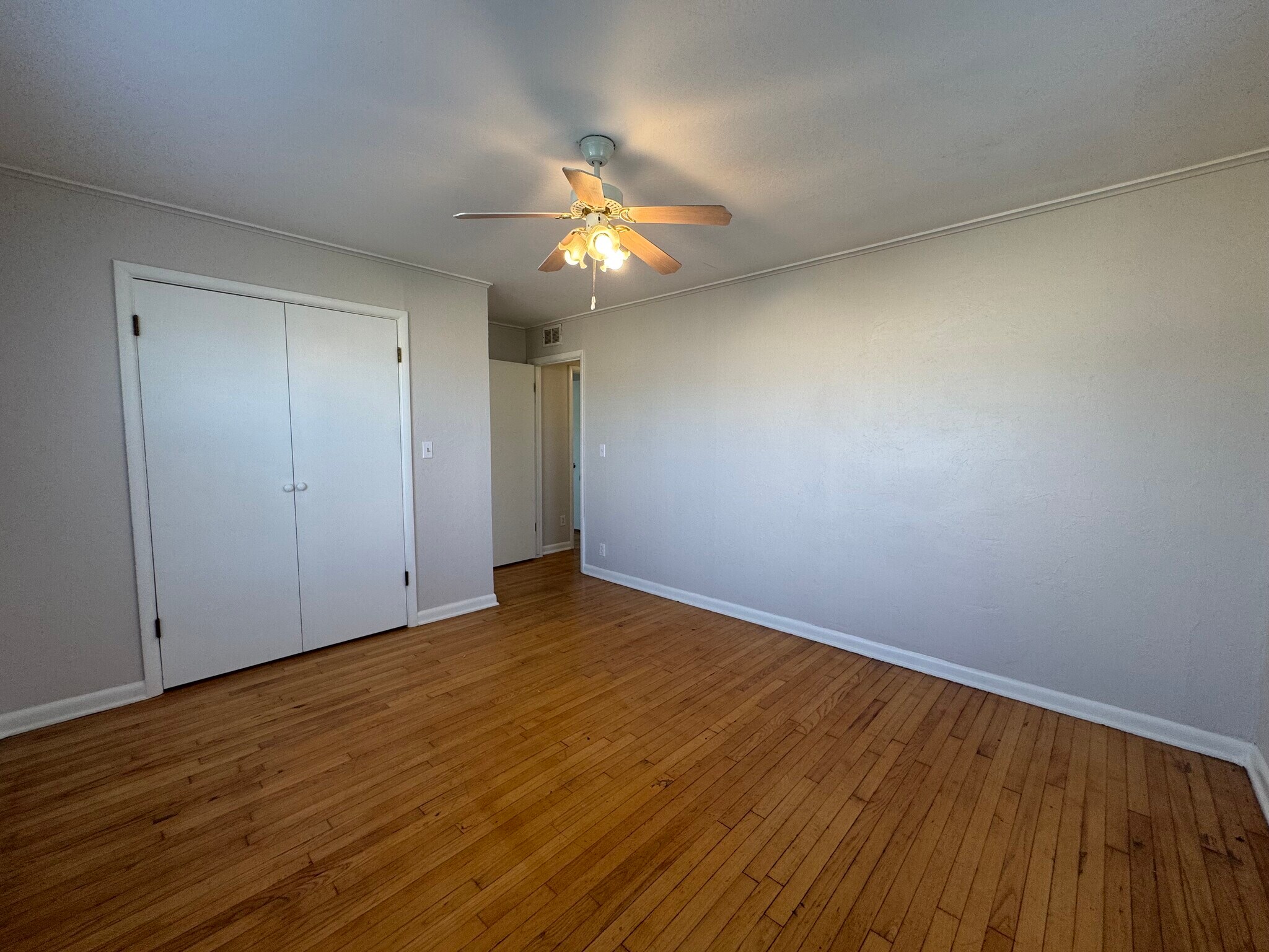 Building Photo - 6007 NW 32nd St