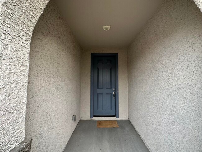 Building Photo - 14939 S 180th Ave