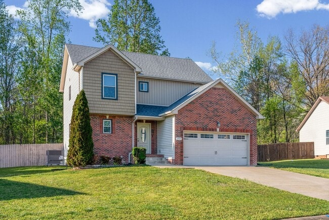 Building Photo - 3469 Bradfield Dr