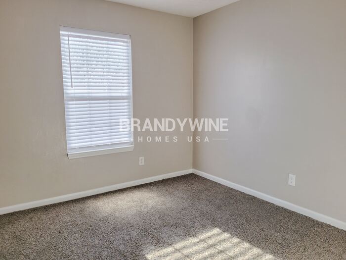 Building Photo - 1135 Valley Forge Dr