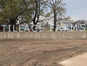 Building Photo - 619 Fisher Ln