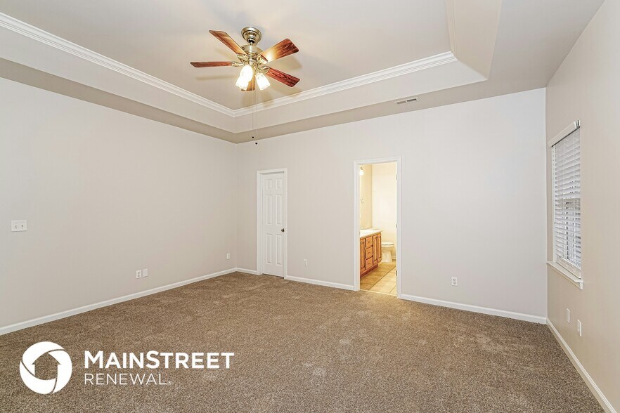 Building Photo - 140 Camellia Ln