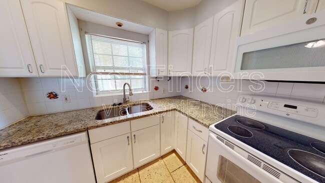 Building Photo - 8229 Hogan Rd