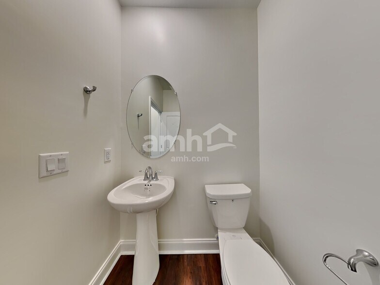 Building Photo - 110 Anthurium Dr