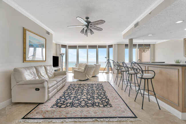 Building Photo - 700 Ocean Royale Way