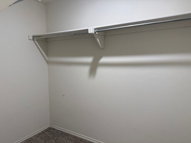 Building Photo - 11016 NW 100th St