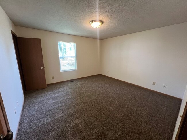 Building Photo - 1528-1530 S 18th St