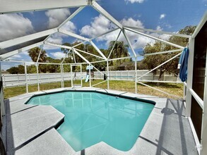 Building Photo - 1757 SW Gemini Ln
