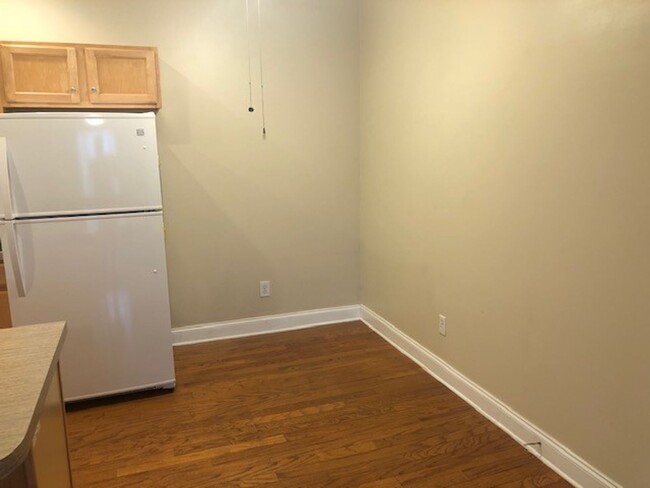 Building Photo - 2 Bedroom 2 Bath Condo in Radcliffe Place ...