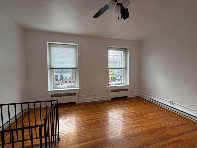 Building Photo - 1807 S Broad St