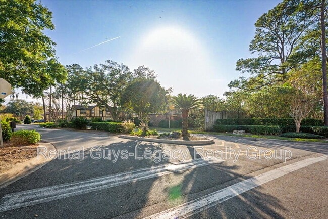 Building Photo - 8204 Oxford Forest Dr