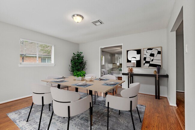 Building Photo - 29414 Sedgefield St