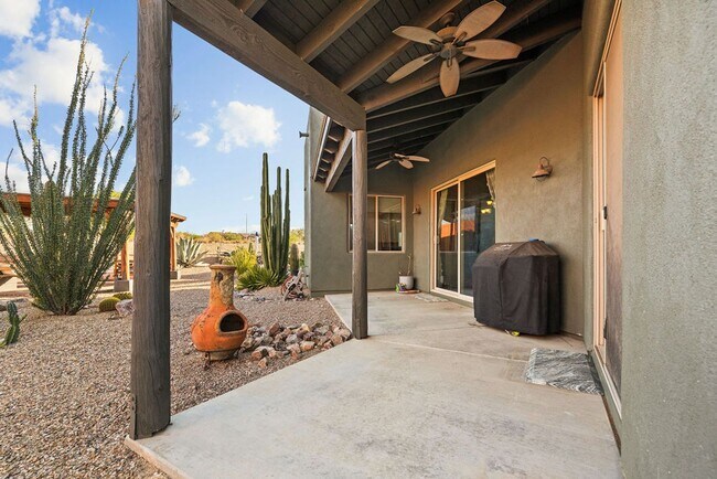 Building Photo - 3 Bedroom Home Located in Civano