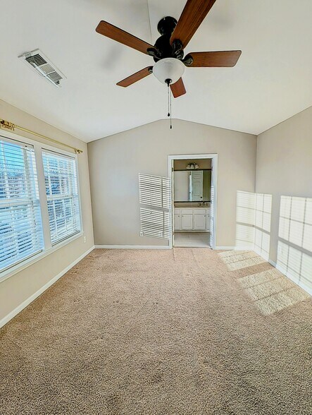 Building Photo - 1041 Annazanes Ct