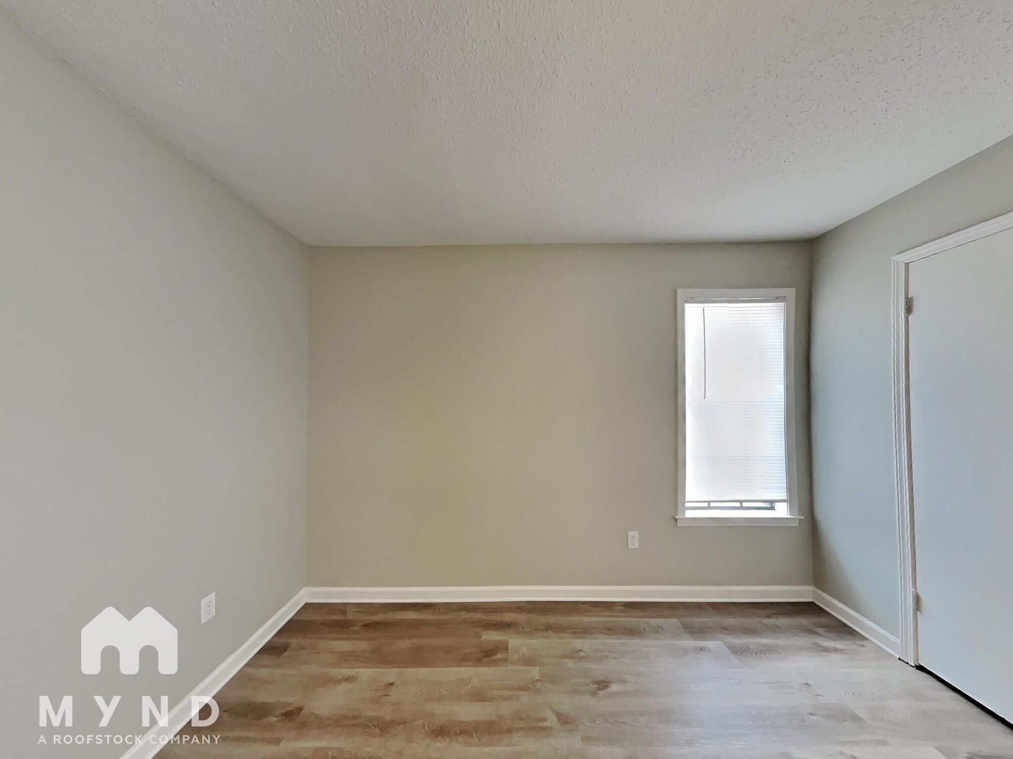 Building Photo - 7301 Hollorn Ln