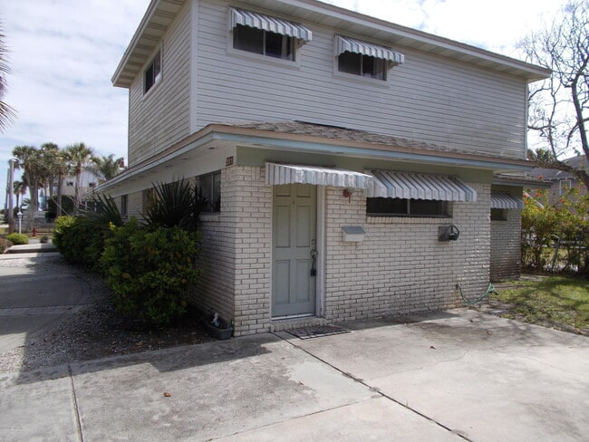 Primary Photo - 1500 First St
