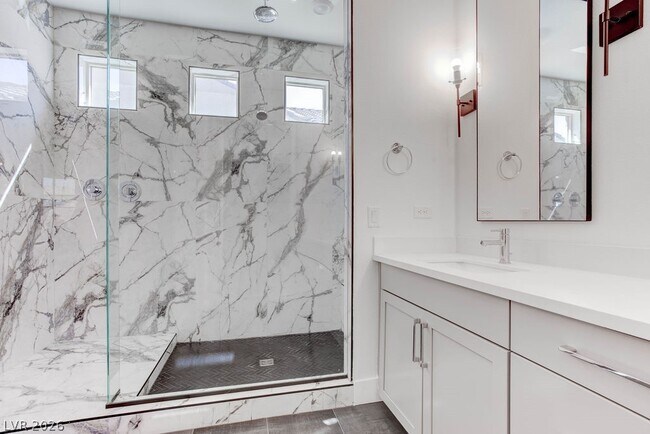 Building Photo - 12735 Coastline Shadow St