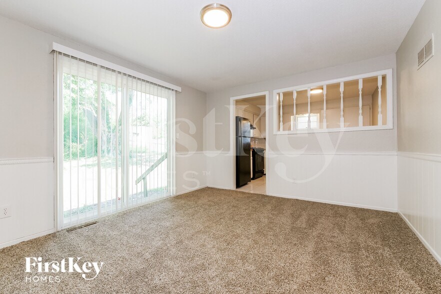 Building Photo - 6712 Manchester Ave