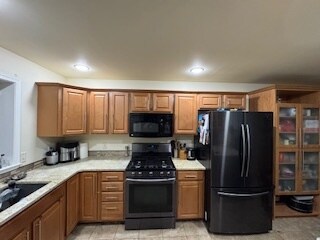 Building Photo - 114 Needlewood Dr