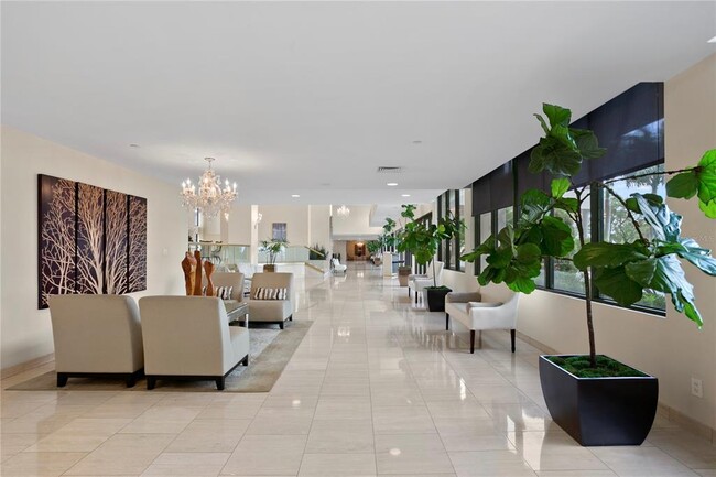 Building Photo - 3301 Bayshore Blvd
