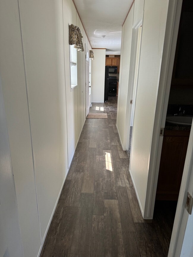 Building Photo - 115 Terrace Ct