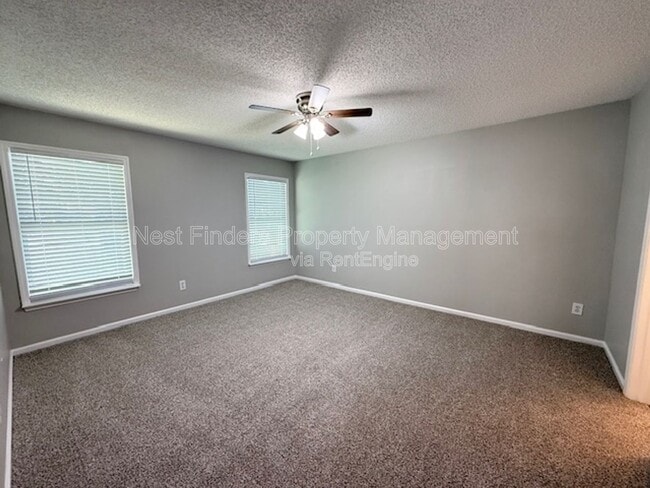 Building Photo - 1904 Sunchase Ct