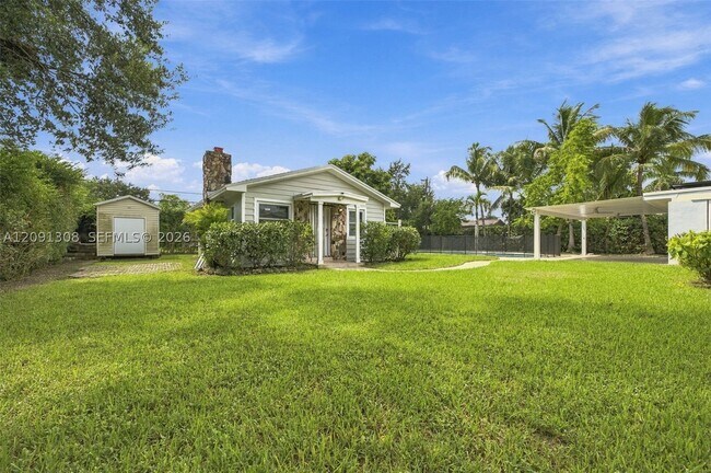 Building Photo - 7120 SW 58th St